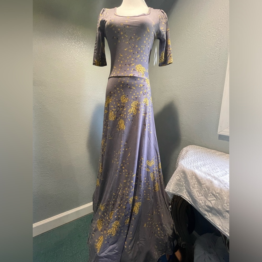 LuLaRoe Long Maxi Dress in Gray and Yellow Floral